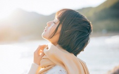 女生和男生在一起怼怼怼的视频